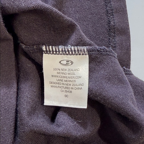 Icebreaker Pure Merino Wool Bodyfit 260 Long Sleeve Baselayer Slim Fit. - Picture 8 of 12